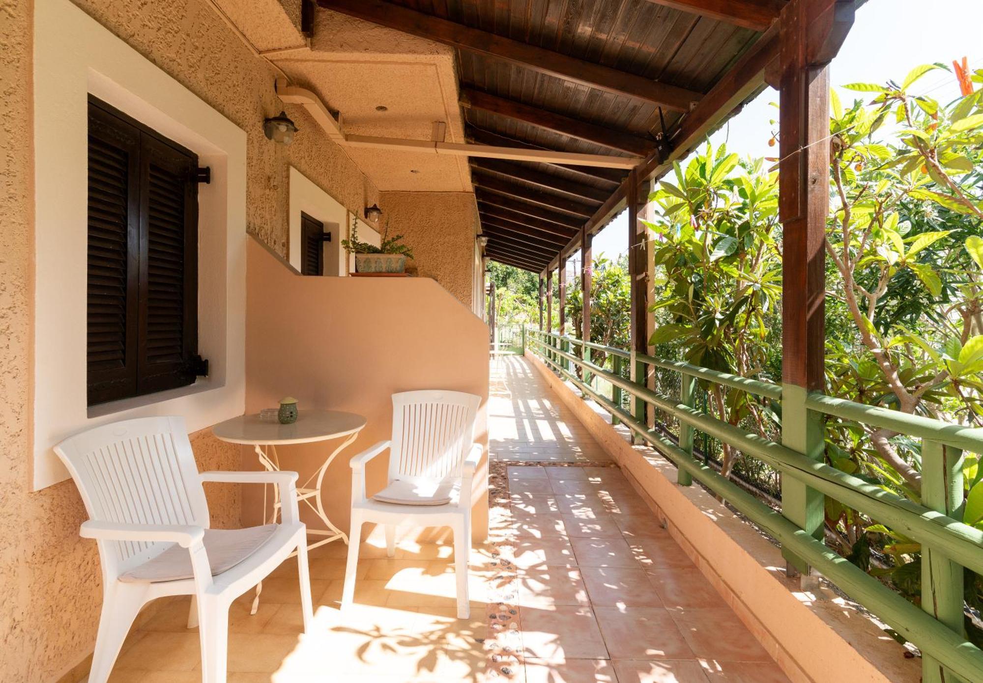 Filia Rooms Матала Экстерьер фото