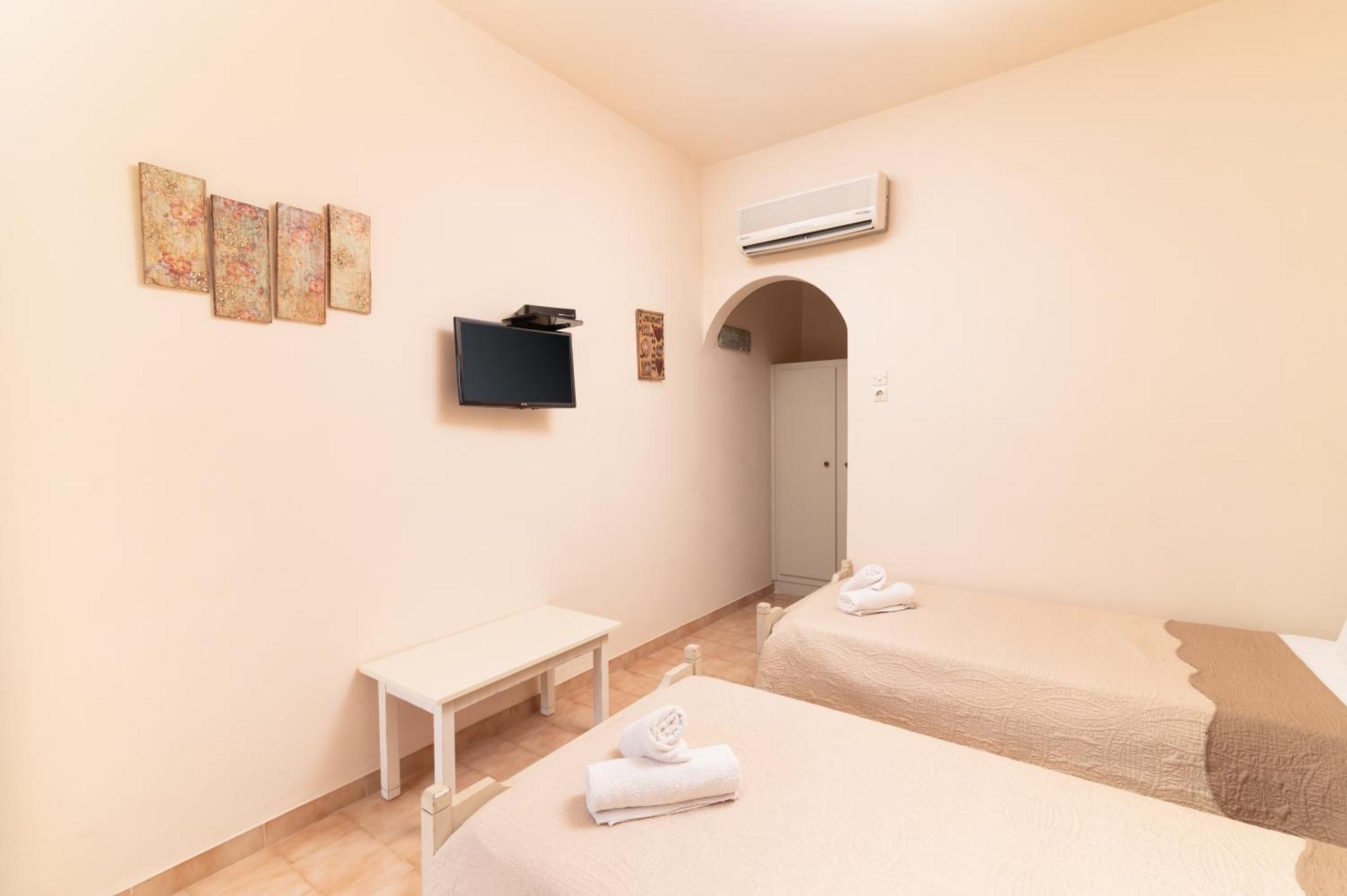 Filia Rooms Матала Экстерьер фото